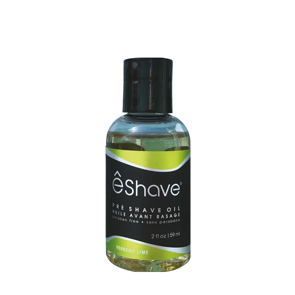 Durchsichtige Flasche mit schwarzem Verschluss, "eShave Pre Shave Oil Verbena Lime" Etikett. Anbieter: eShave.