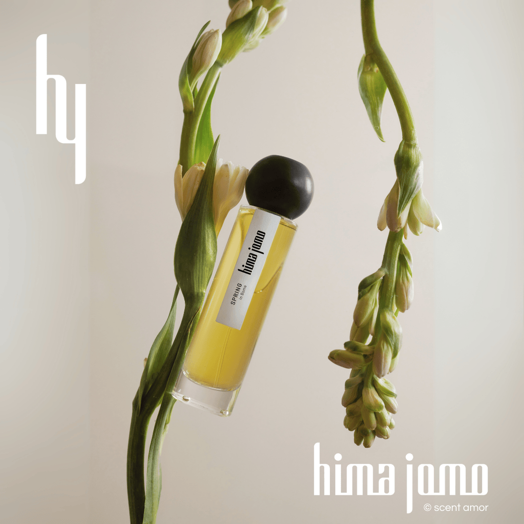 Nischenduft Marke hima jomo mit dem Duft Spring in Bome, Bild mit Blüte