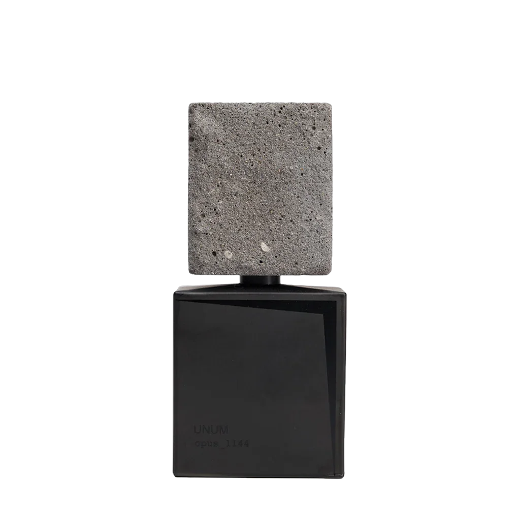 Filippo Sorcinelli UNUM OPUS 1144 Extrait de Parfum Flakon freigestellt frontal scent amor