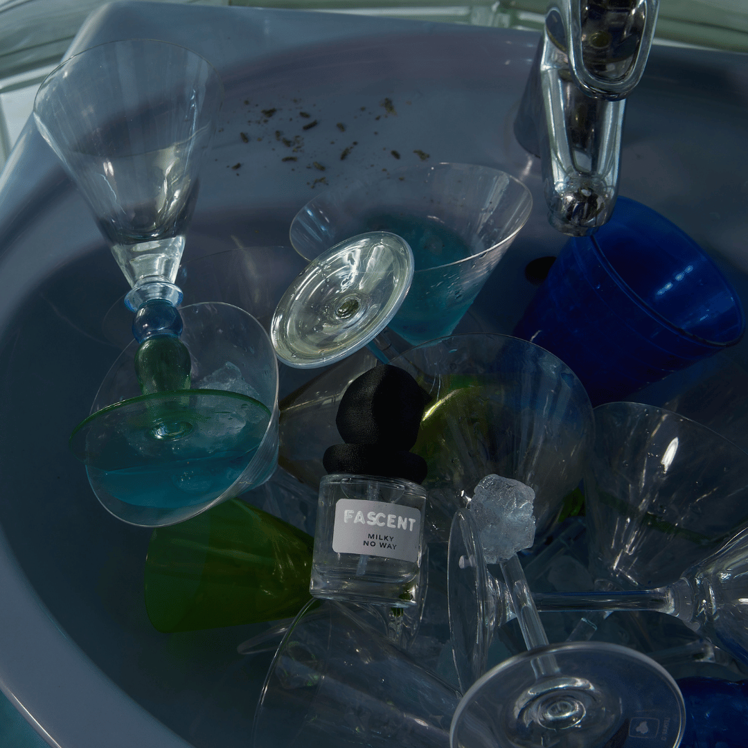 FASCENT - MILKY NO WAY beim Fachmann für Nischenparfums scent amor