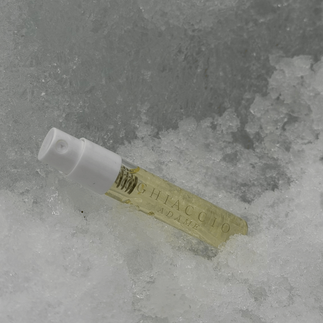 Adame GHIACCIO Extrait de Parfum  Sample Niche Perfume b scent amori  im Schnee