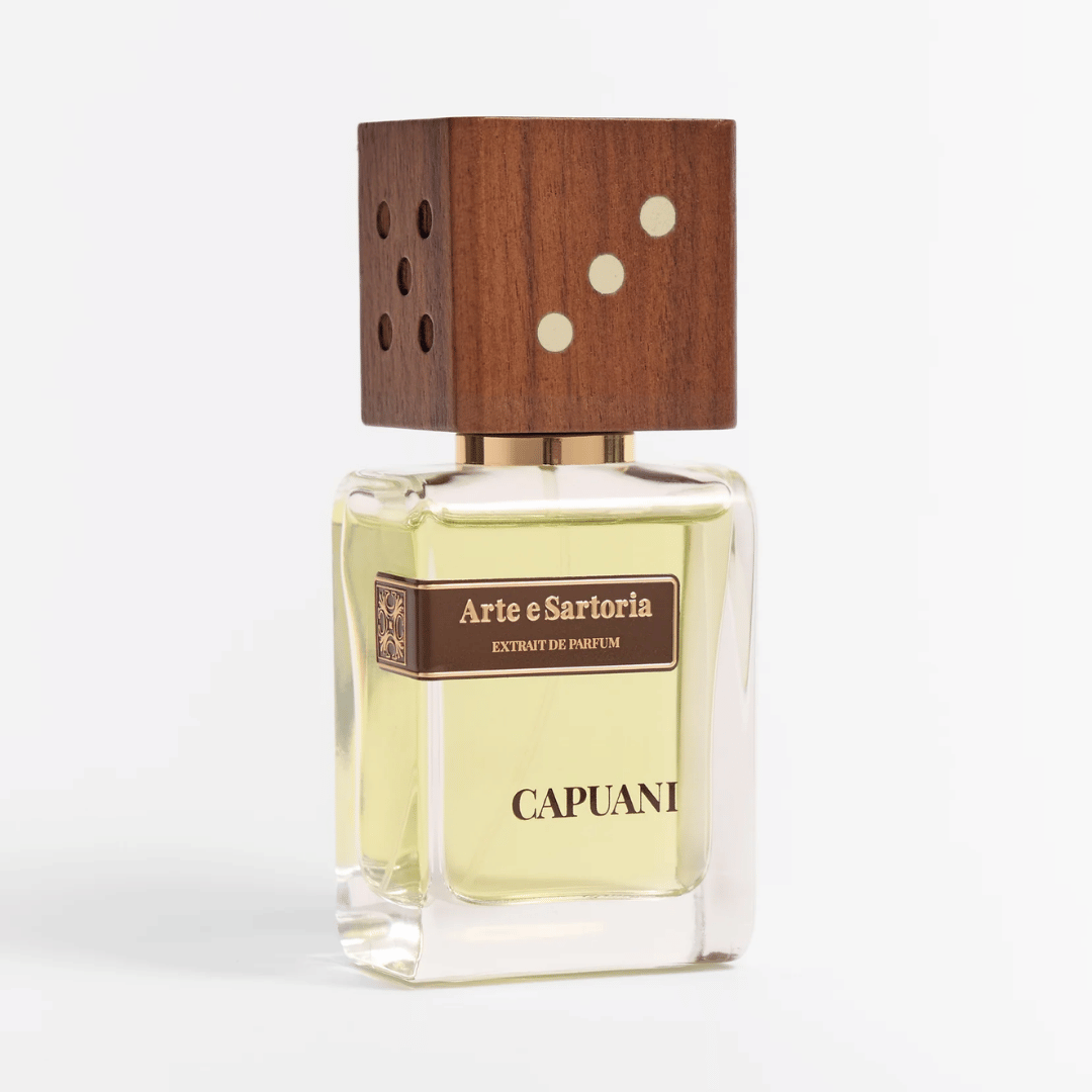 Capuani ARTE E SARTORIA Extrait de Parfum Nischenduft Flakon schräg mit Schattenwurf präsentiert bei scent amor
