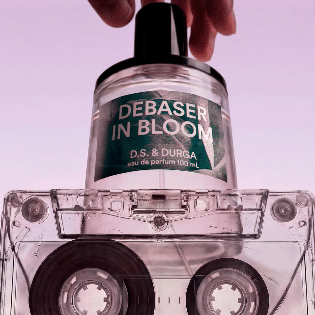 D.S.Durga Debasser in Bloom auf Cassette bei scent amor Deinem Fachmann für feine Nischenparfums