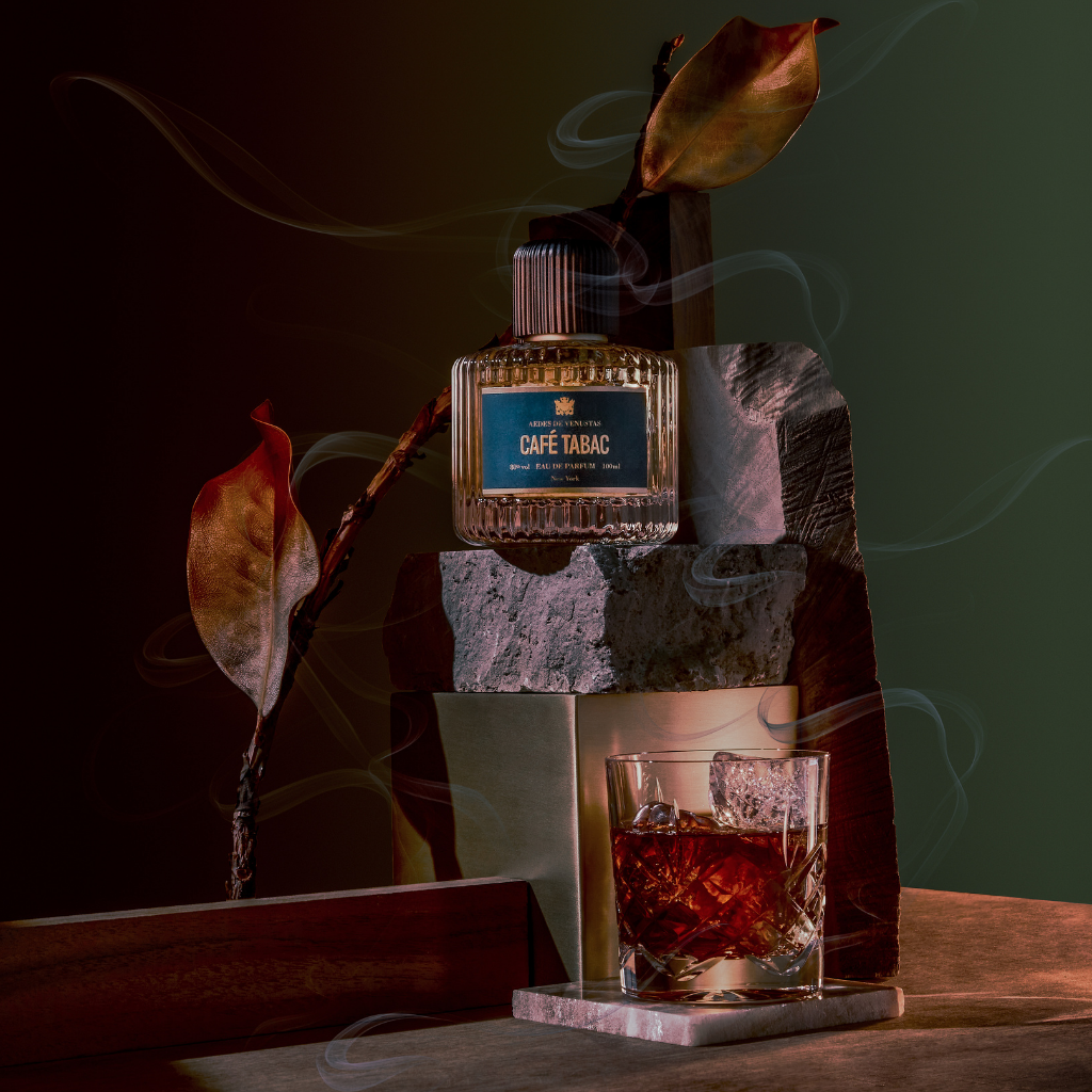 Aedes de Venustas CAFÉ TABAK Eau de Parfum Mood Flakon Tabakblätter Rauch Whiskey