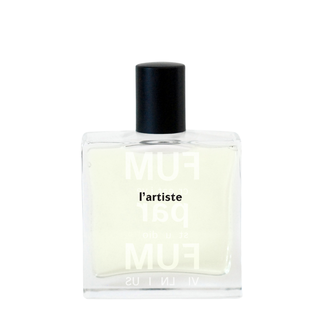 FUMparFUM L’Artiste Parfum freigestellter Flakon frontal bei scent amor