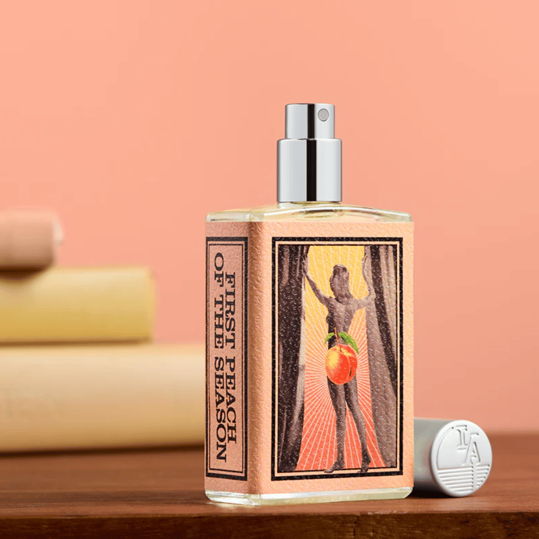 First Peach of the season Mood  Picture mit offenem Sprüher von Imaginary Authors bei scent amor