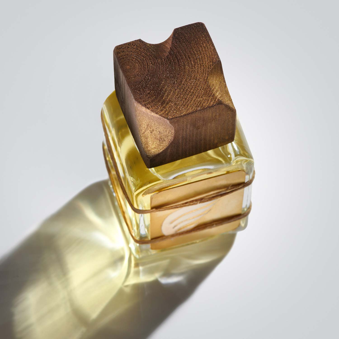 Mendittorosa ALBATROS Eau de Parfum von oben Verschlusskappe aus Holz bei scent amor Fachmann für Nischenparfum 