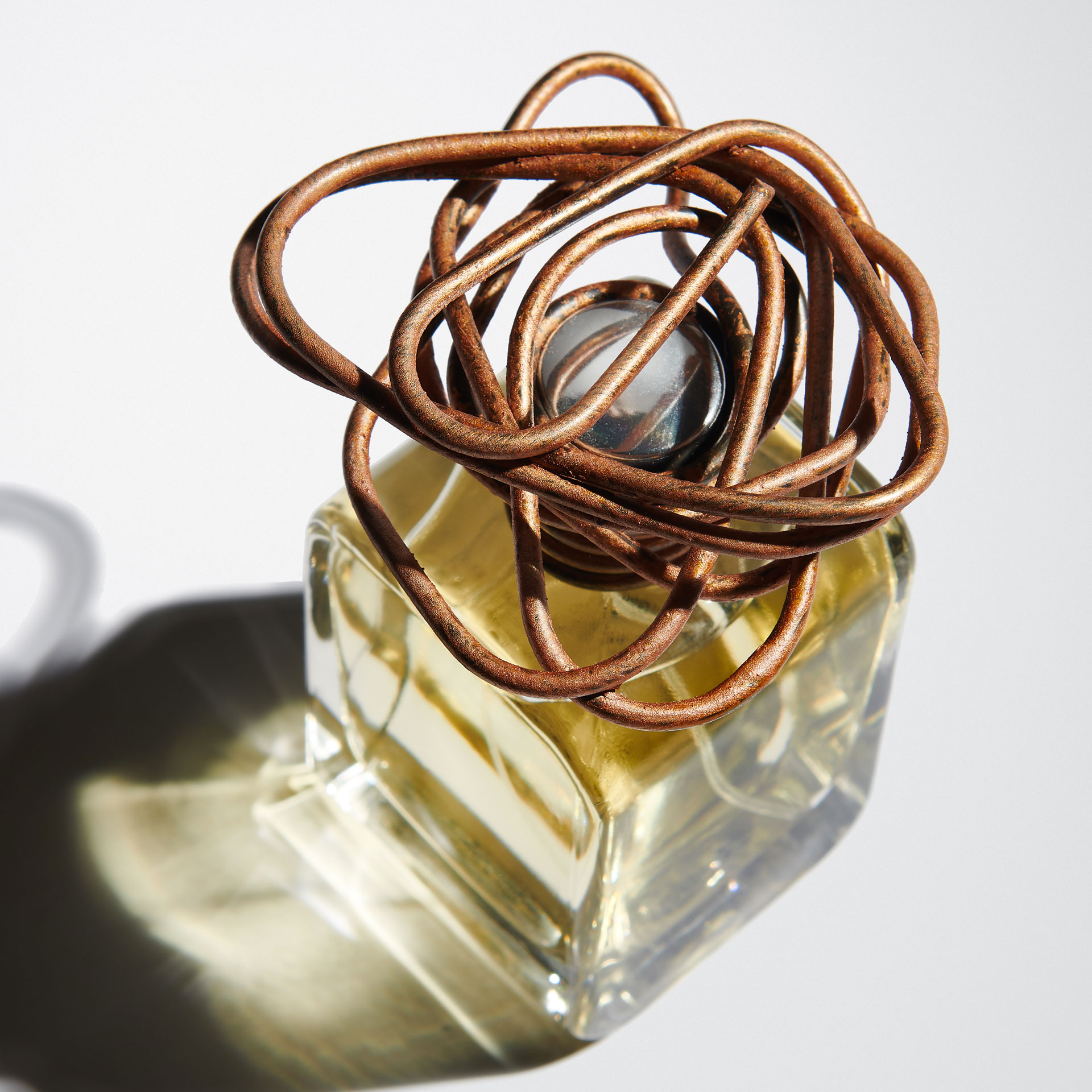 Mendittorosa Lacura Extrait de Parfum von Anne Sophie Behaghel  von oben fotografiert für scent amor Fachmann für Nischenparfum und Nischenduft