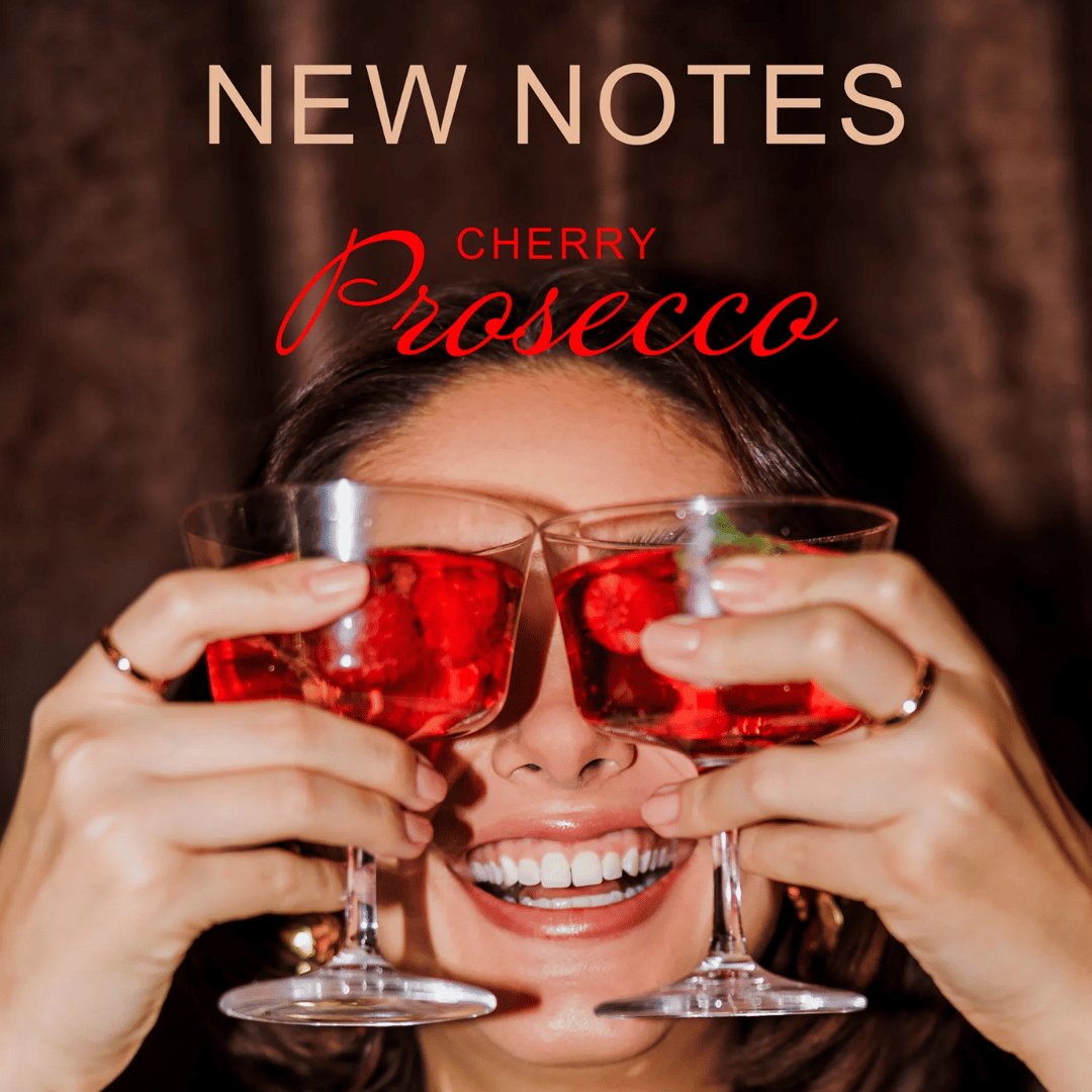 New Notes Cherry prosecco Mood icture mit Frau und 2 Gläser bei scent amor