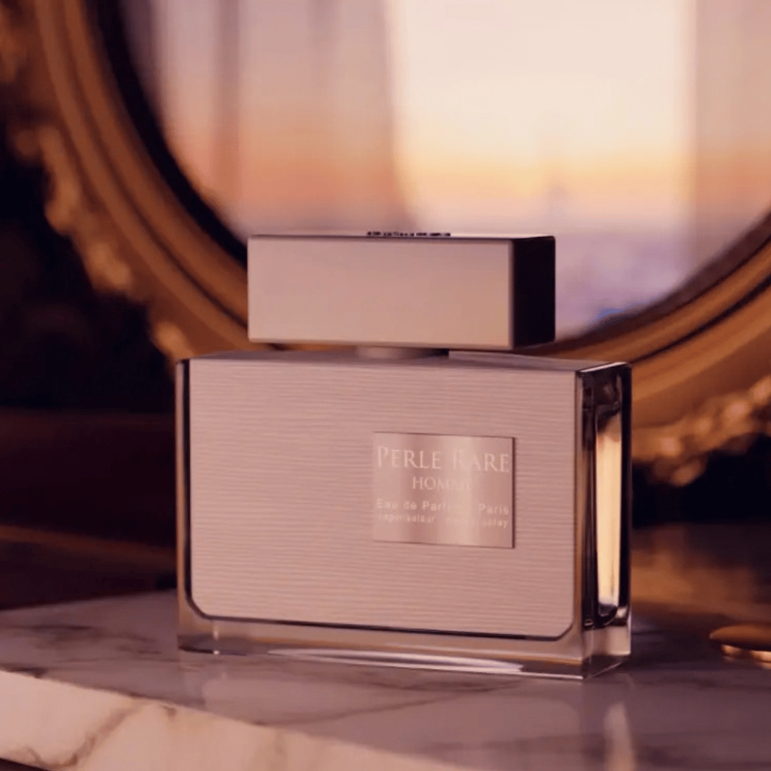 Panouge Paris – PERLE RARE HOMME Eau de Parfum Flakon Nischenparfum in hellrosé bei scent amor deinem Fachmann für Nischenduft