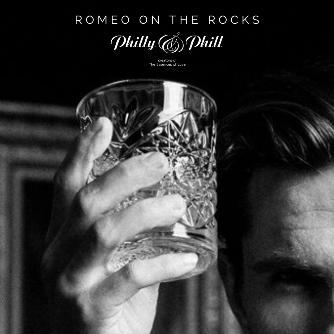 Philly & Phill – ROMEO ON THE ROCKS - Eau de Parfum beim Fachmann für Nischenparfums scent amor und seinem Kurator Georg R. Wuchsa. Whiskeytumbler Nahaufnahmen