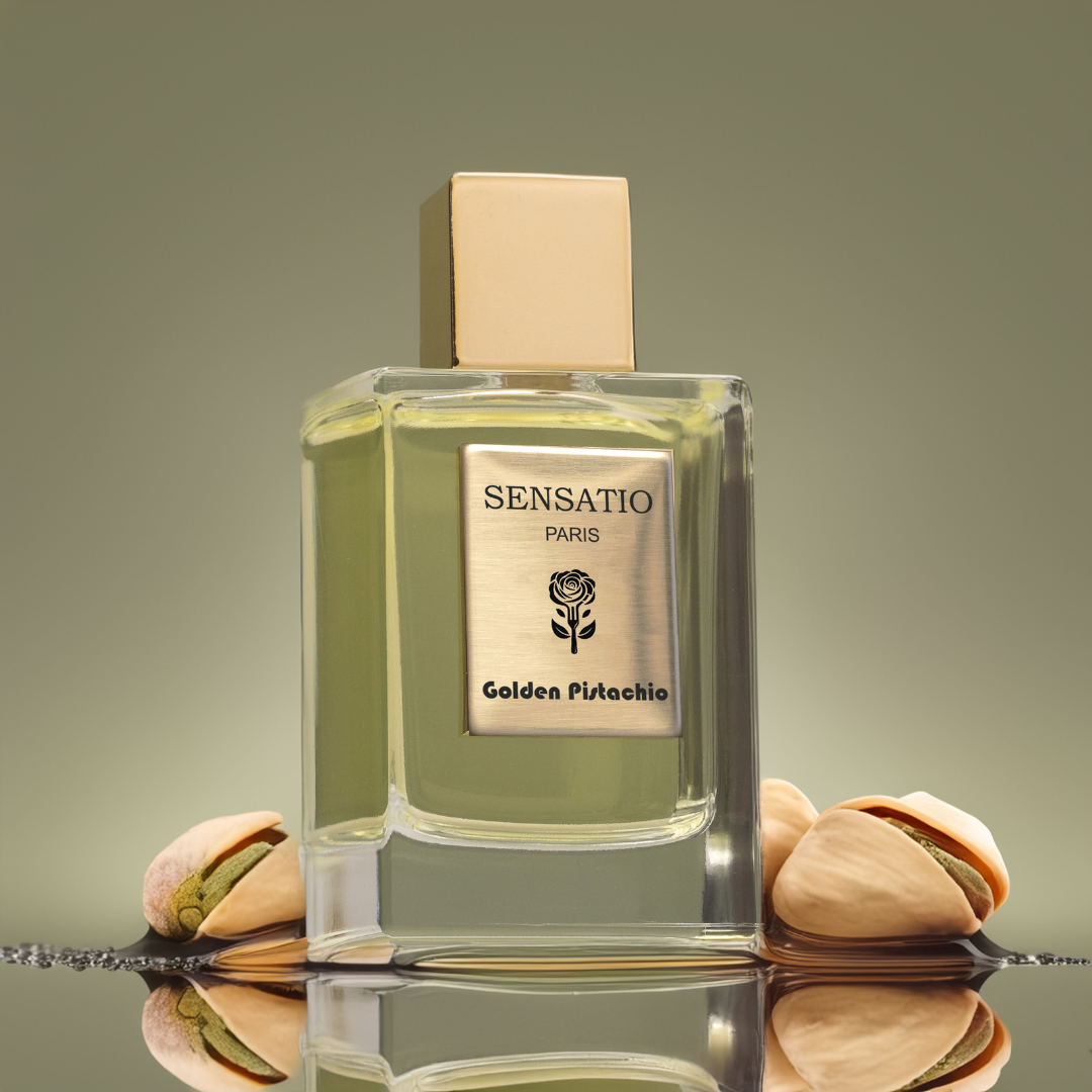 Golden Pistachio von Sensatio Paris - edler Flakon mit luxuriösem Charakter neben Pistazien, ein raffinierter Nischenduft als Eau de Parfum, erhältlich auf scent amor