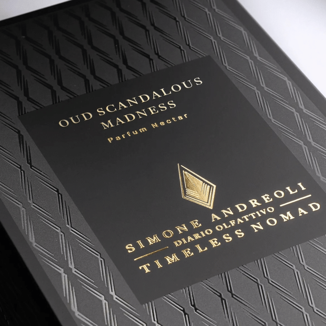 Simone Andreoli Oude Scandalous Madness Timeless Nomad Box Detail bei scent amor Fachmann für Nischenduft