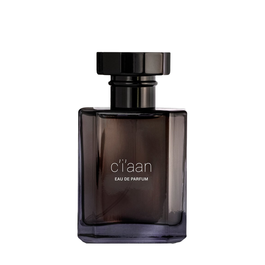 Freigestellter Flakon des Eau de Parfums c'i'aan von Source Adage auf transparentem Hintergrund - erhältlich bei scent amor