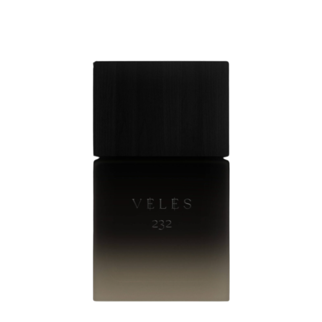 Wolf Brothers Veles Eau de Parfum - stilvoller Nischenduft im freigestellten Flakon bei scent amor entdecken