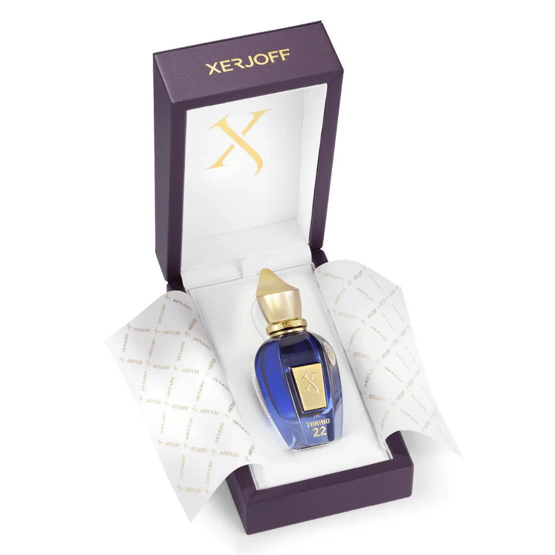 Xerjoff Torino 22 Eau de Parfum in geöffneter Box – kunstvoll präsentierter Nischenduft mit olfaktorischer Raffinesse, jetzt stilvoll bei scent amor genießen