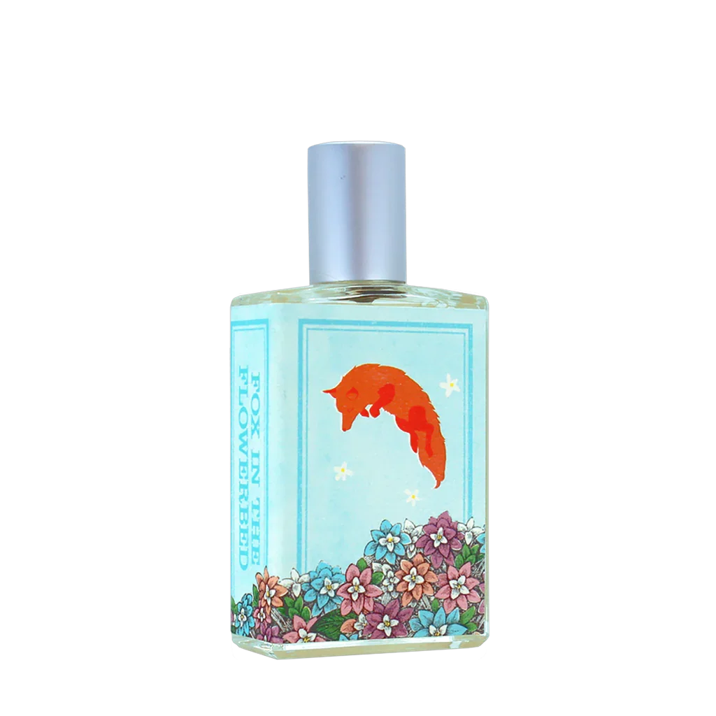 Freigestellter Flakon von Imaginary Authors FOX IN THE FLOWERBED Eau de Parfum – sanfter Unisexduft mit floraler Leichtigkeit bei scent amor entdecken