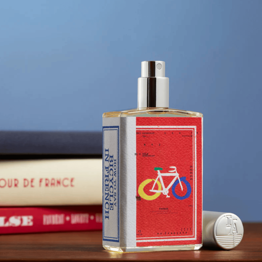 Imaginary Authors How to say bicycle in French Eau de Parfum – kunstvoll inszeniertes Moodbild – erlebe ihn bei scent amor