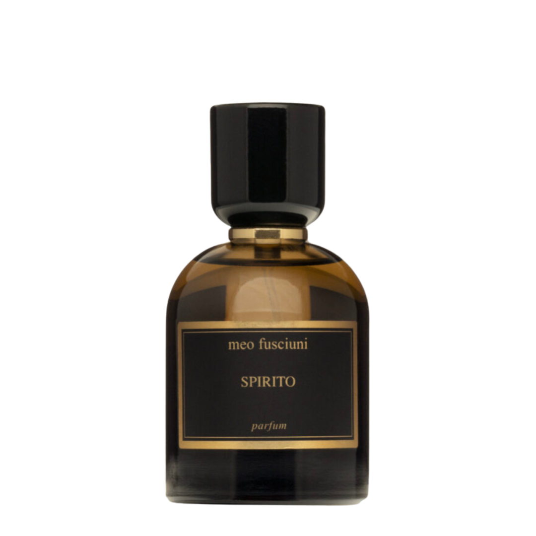 freigestellter Flakon von dem Eau de Parfum Spirito von Meo Fusciuni, holzig-aromatischer Duft mit stiller, spiritueller Tiefe, erhältlich bei scent amor.