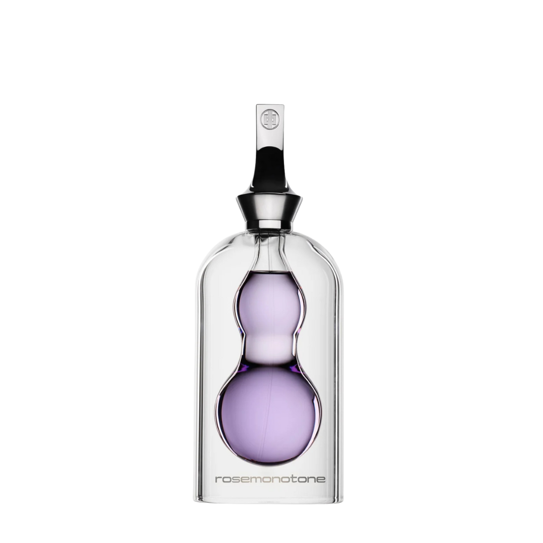 Freigestellter Flakon von Première Peau Rosemonotone Extrait de Parfum – floraler Nischenduft mit minimalistischer Eleganz bei scent amor entdecken