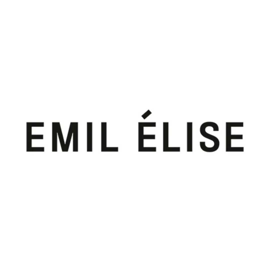 Schwarzer Text EMIL ÉLISE in Großbuchstaben auf einfarbig weißem Hintergrund bei scent amor deinem Fachmann für die besten Nischenparfums